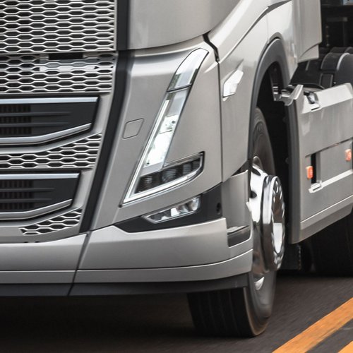 Farol Auxiliar Lado Esquerdo Duplo Foco para Volvo FH New Após 2021