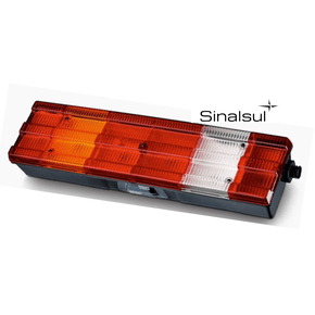 Lanterna Traseira Axor com Vigia 2005 a 2022 Lado Esquerdo